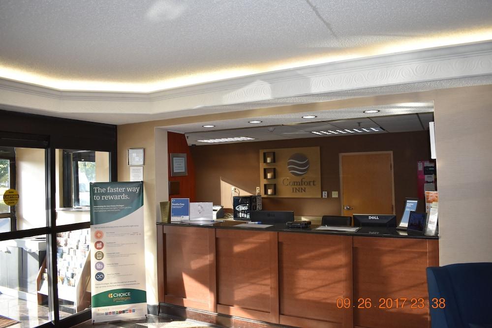 Comfort Inn Bordentown Near Nj Turnpike Eksteriør billede