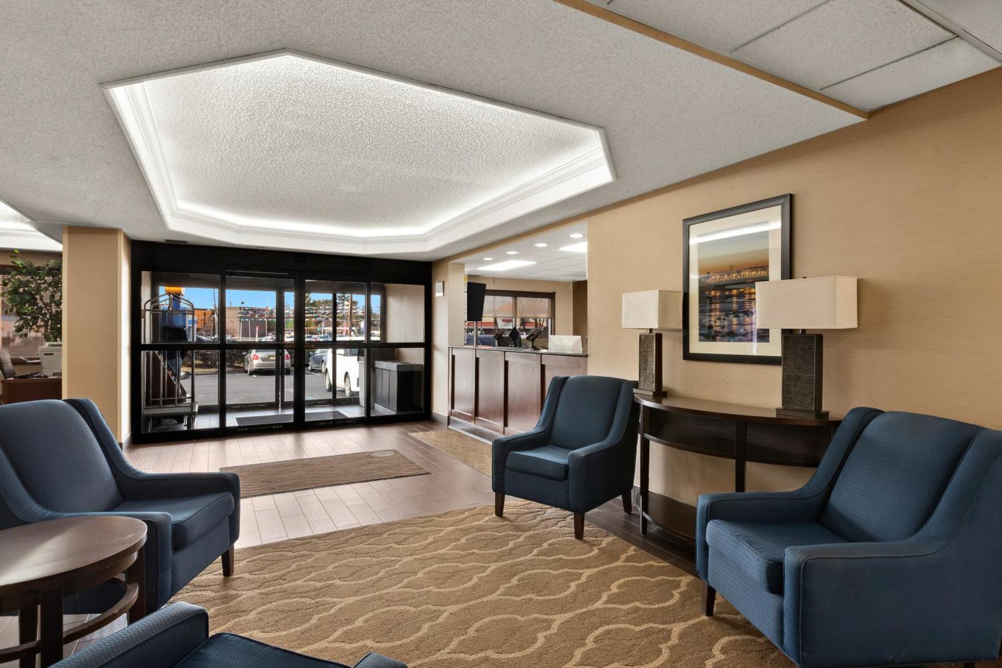 Comfort Inn Bordentown Near Nj Turnpike Eksteriør billede