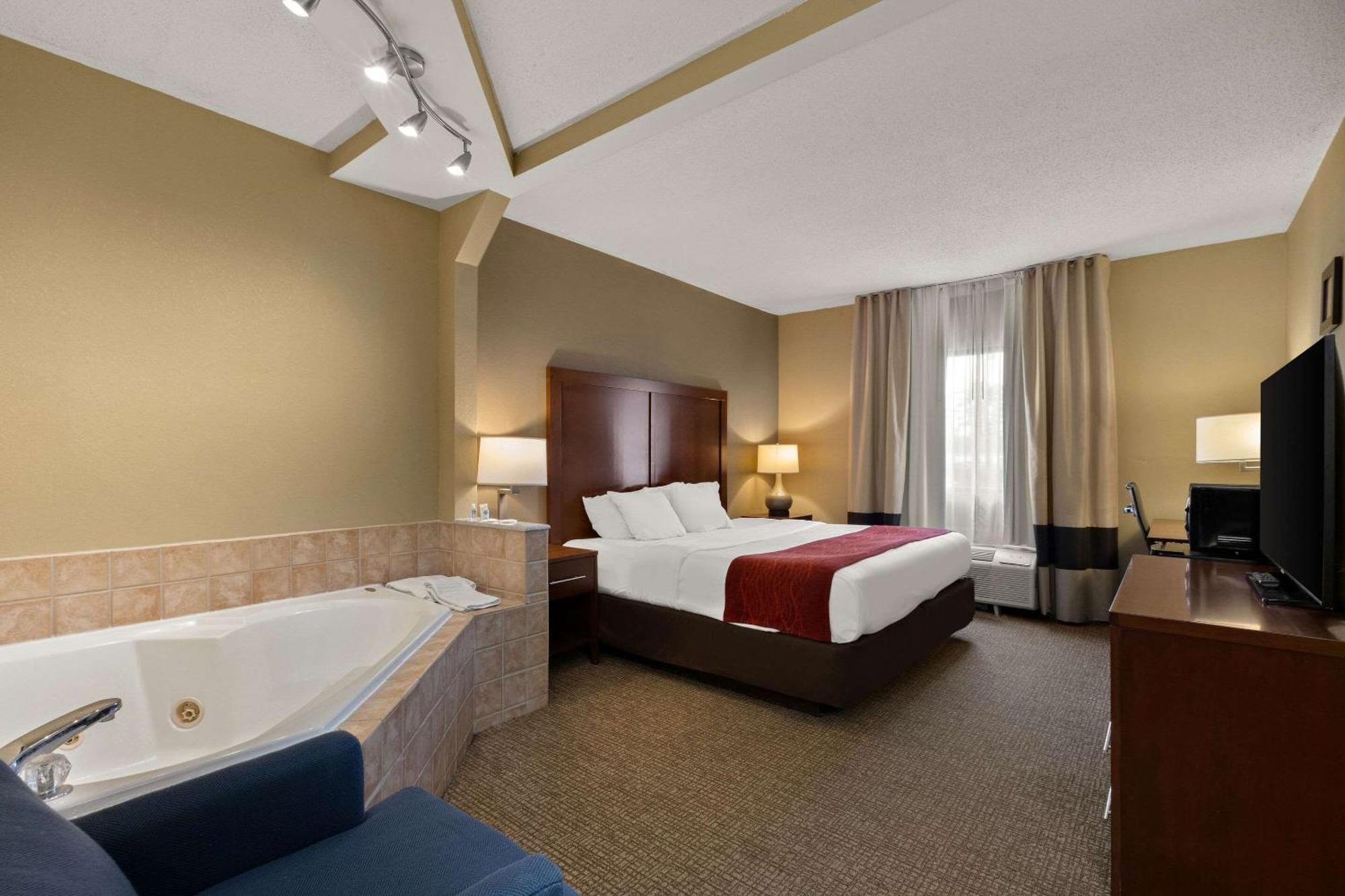 Comfort Inn Bordentown Near Nj Turnpike Eksteriør billede