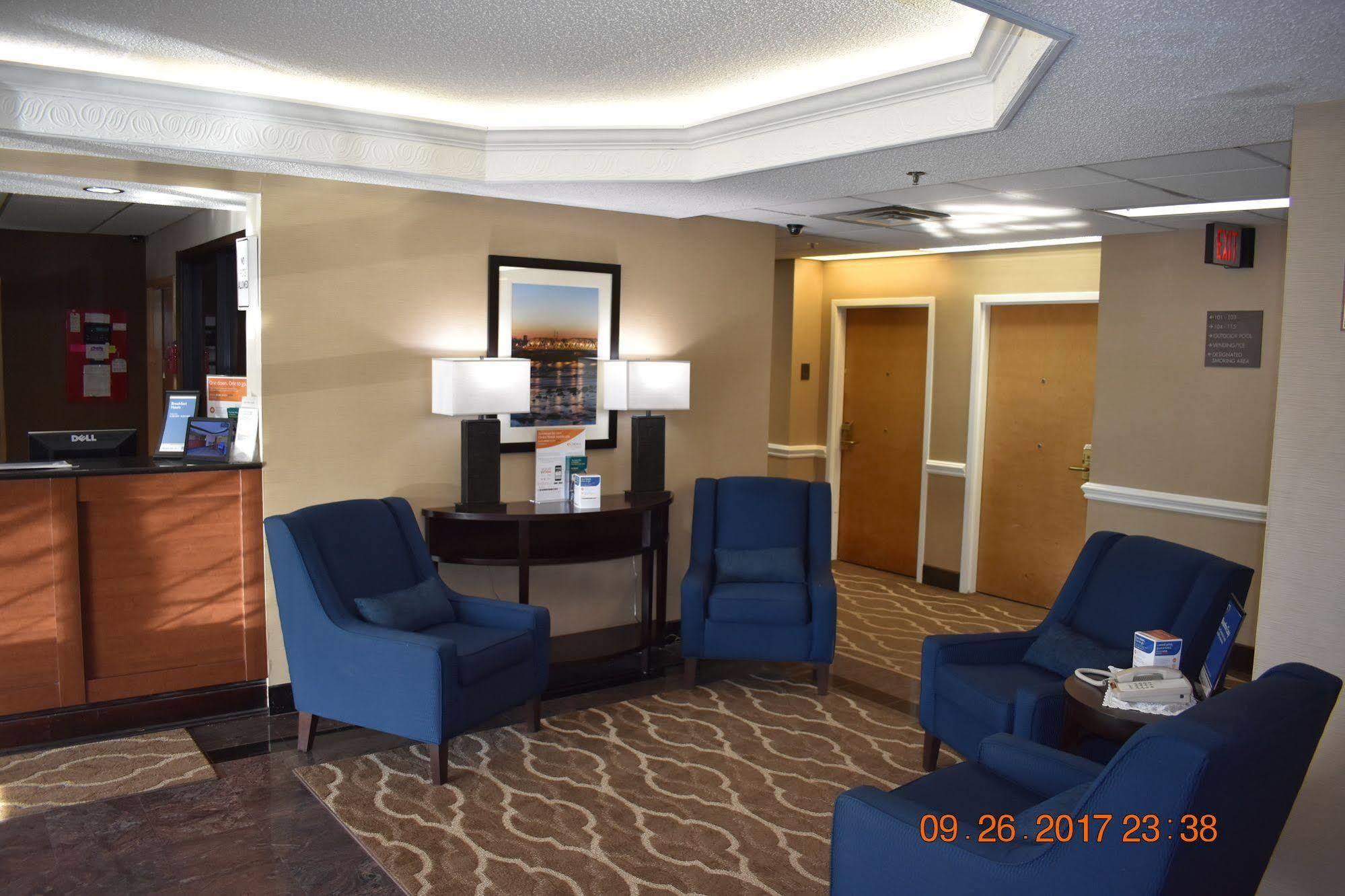 Comfort Inn Bordentown Near Nj Turnpike Eksteriør billede